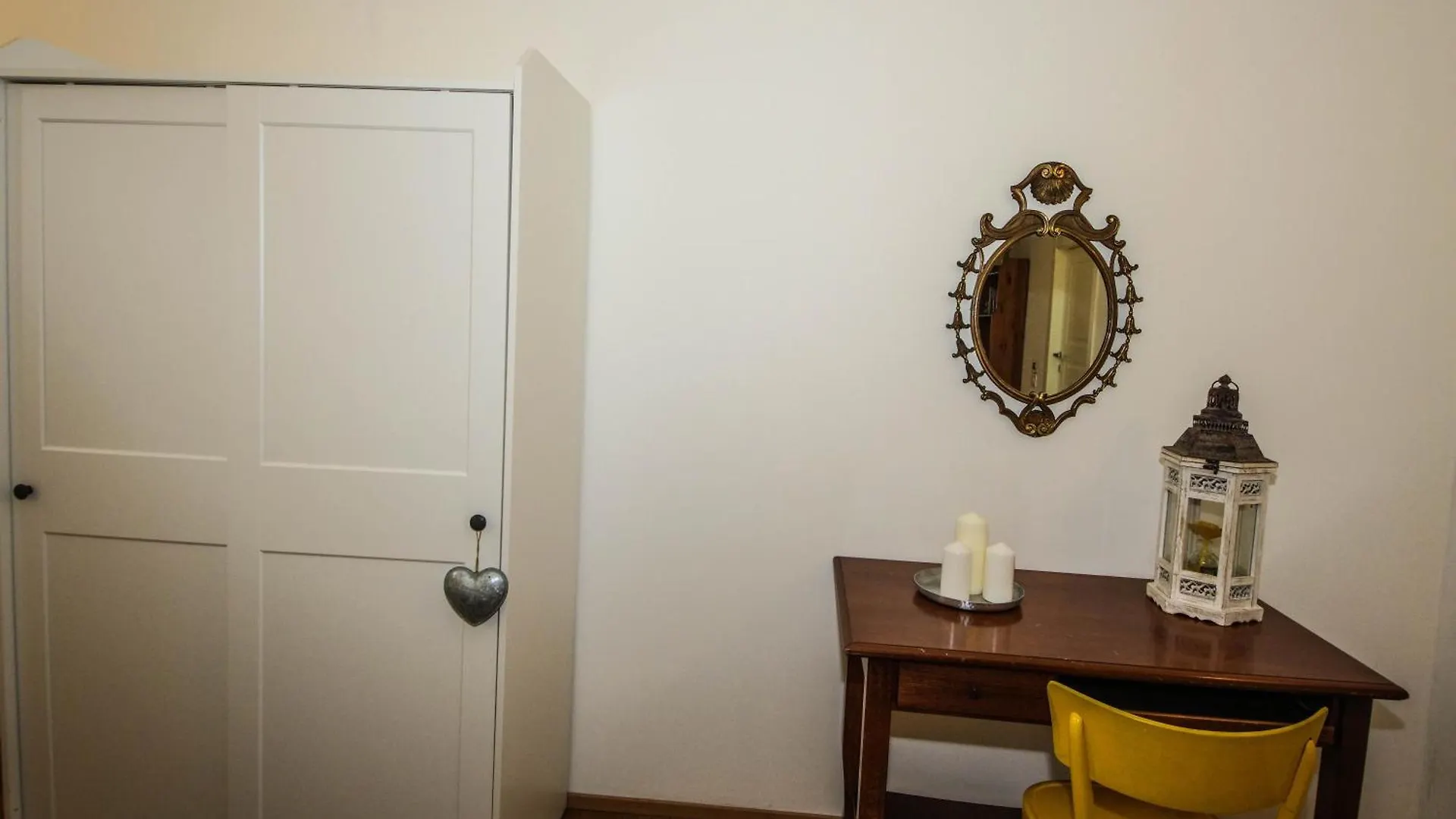 Apartment Casa Noa, Appartamento Con Giardino Privato Gemonio