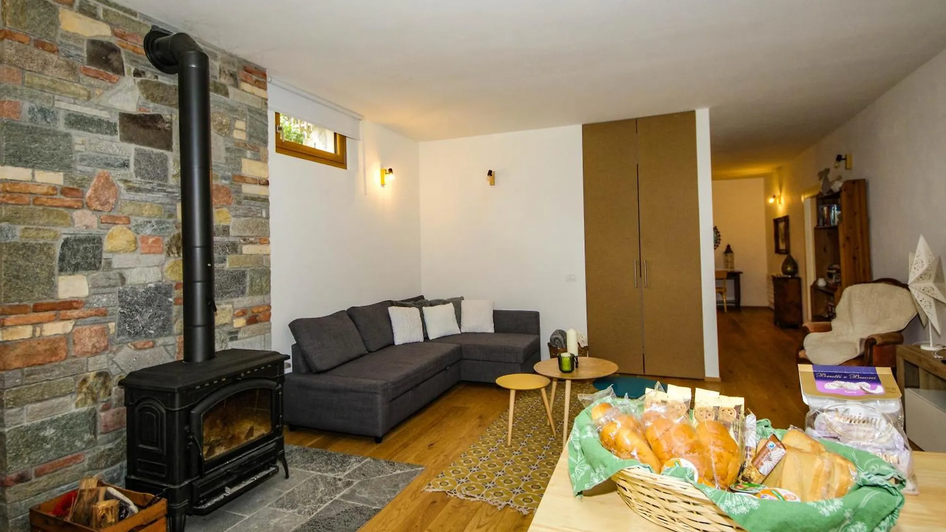 Casa Noa, Appartamento Con Giardino Privato Gemonio