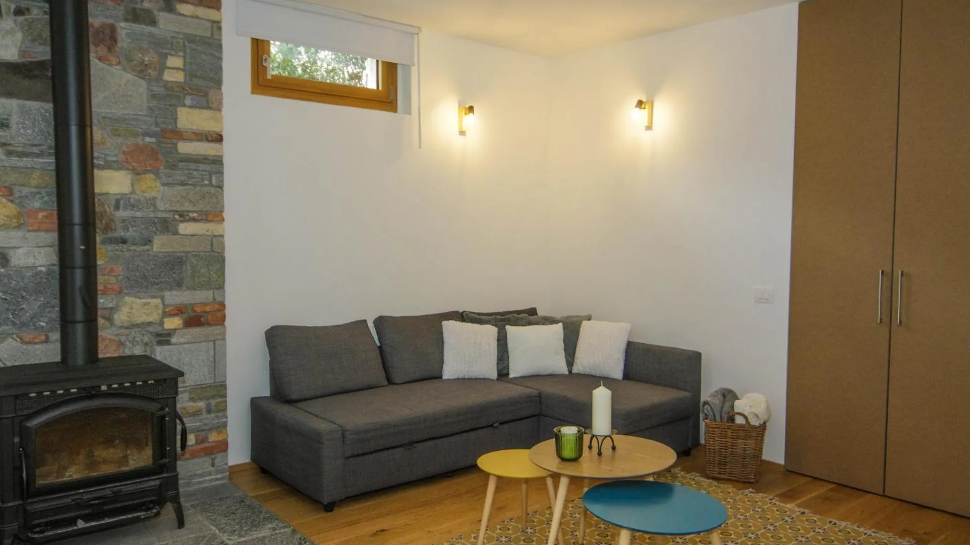 Casa Noa, Appartamento Con Giardino Privato Gemonio