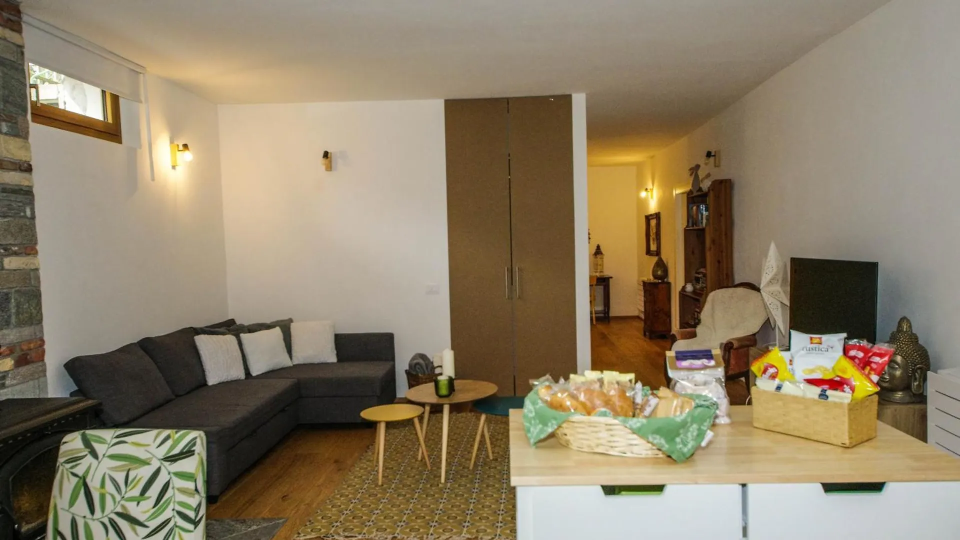 Casa Noa, Appartamento Con Giardino Privato Gemonio Apartment