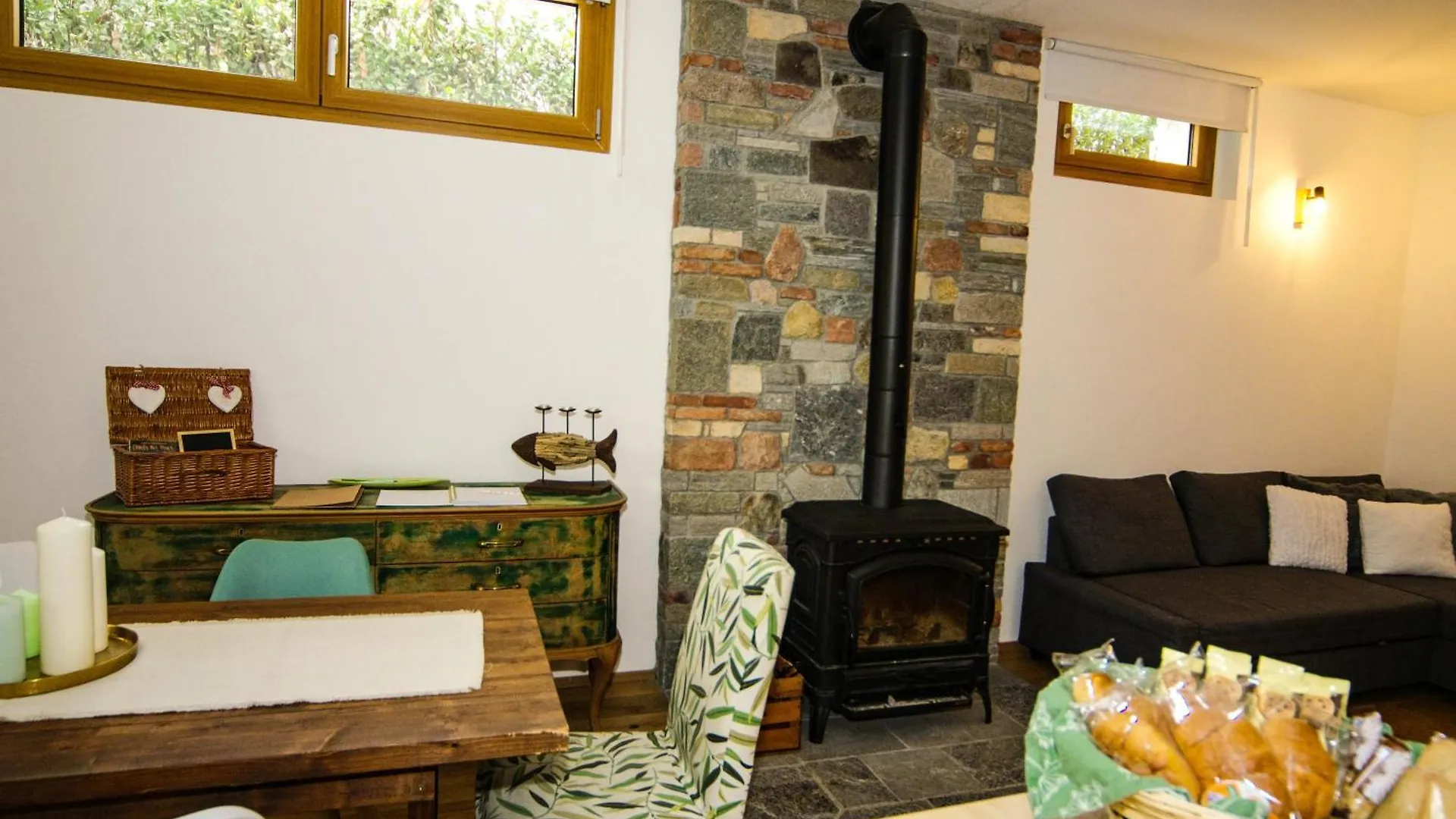 Casa Noa, Appartamento Con Giardino Privato Gemonio Italy