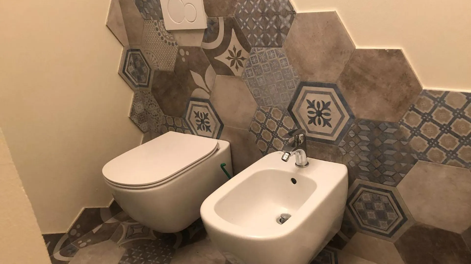 Casa Noa, Appartamento Con Giardino Privato Gemonio